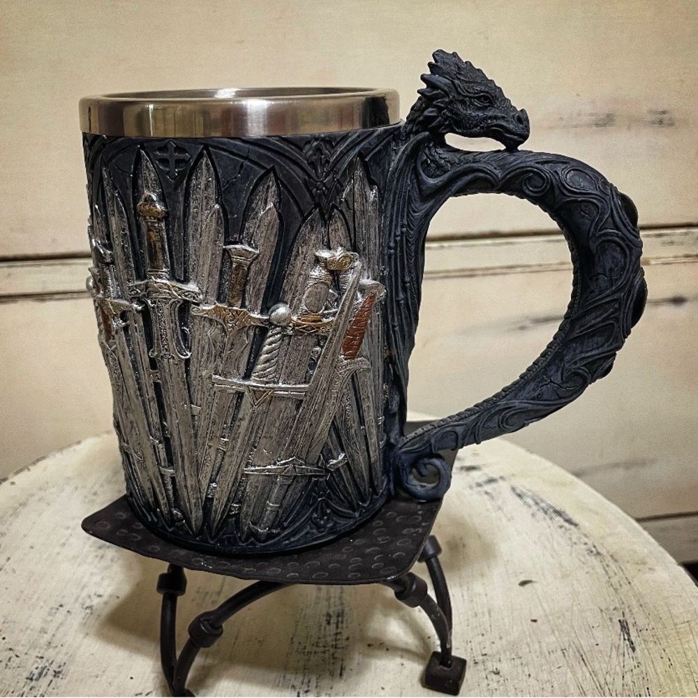 Gift it! Ebros Gift Legend of the Valyrian Steel Swords Beer Stein Tankard Cup